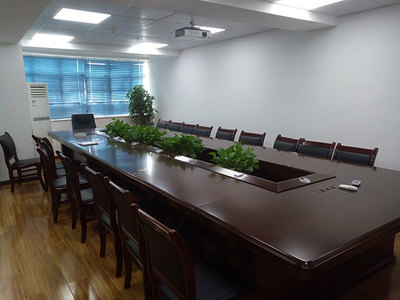 公司簡介 卓越的銷售及技術咨詢服務，賦能企業持續增長